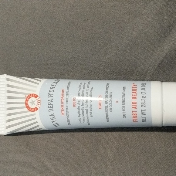 First Aid Beauty Other - Ultra Repair Cream